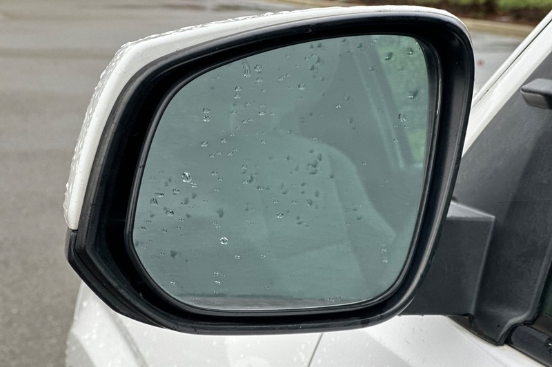 Toyota Tacoma 4WD Vehicle Full-screen Gallery Image 49