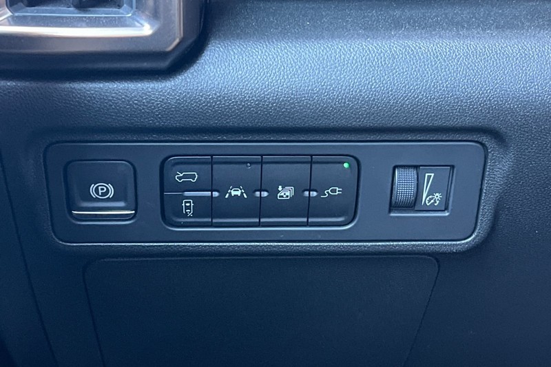 GMC HUMMER EV SUV Vehicle Full-screen Gallery Image 42