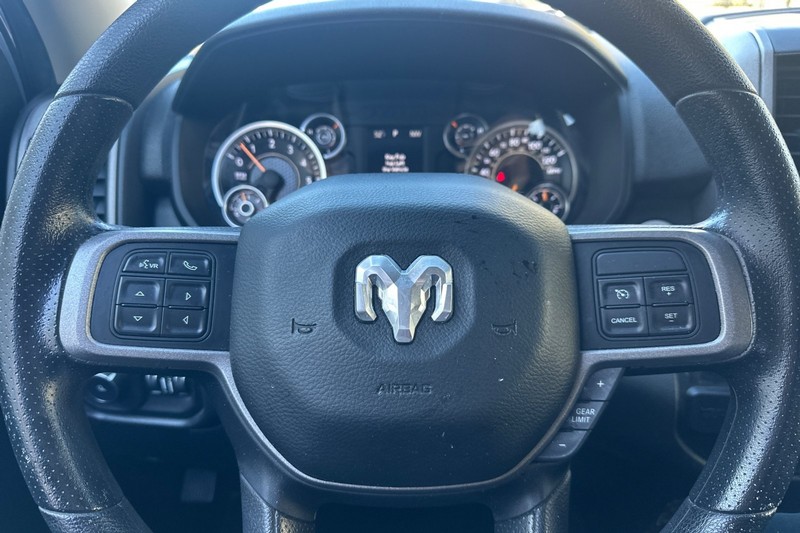 Ram 2500 Vehicle Full-screen Gallery Image 34