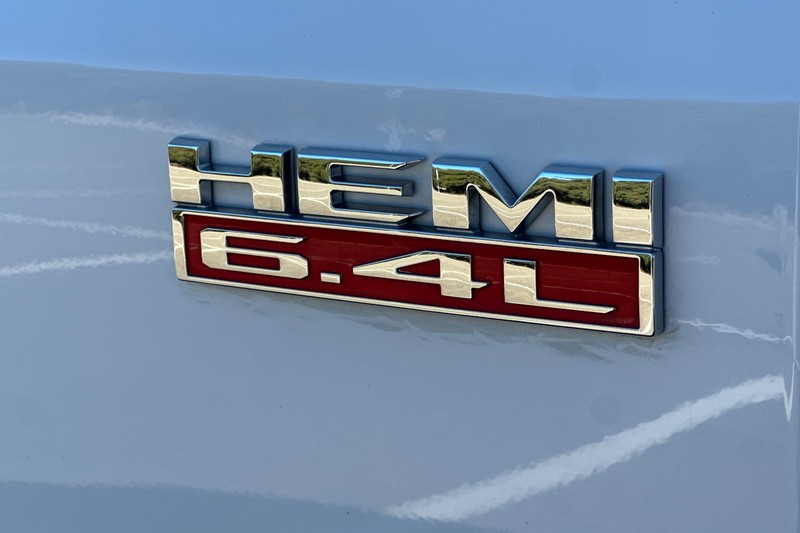 Ram 2500 Vehicle Full-screen Gallery Image 49