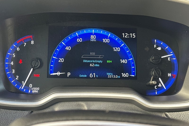 Toyota Corolla Vehicle Full-screen Gallery Image 40