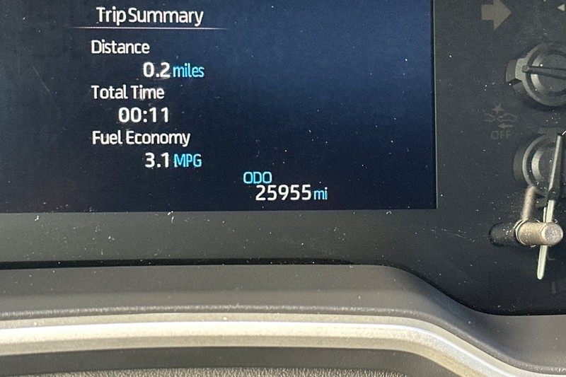 Toyota Corolla Vehicle Full-screen Gallery Image 41