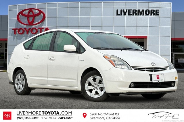 more details - toyota prius