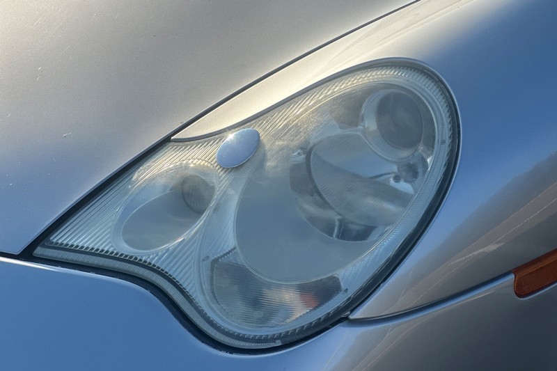 Porsche 911 Carrera Vehicle Full-screen Gallery Image 46