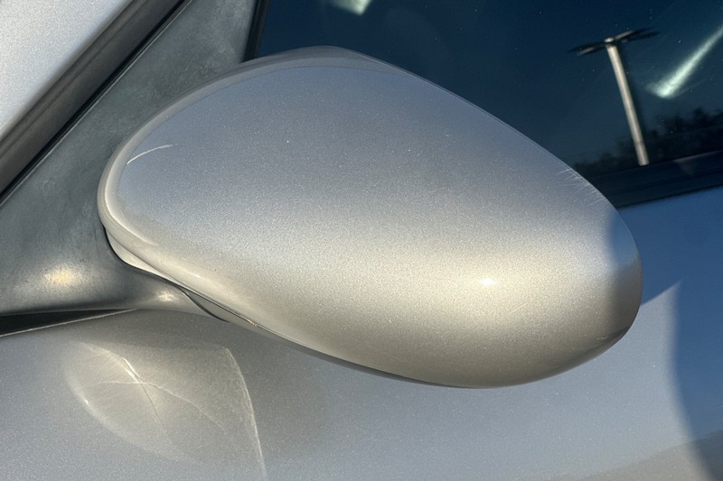 Porsche 911 Carrera Vehicle Full-screen Gallery Image 47