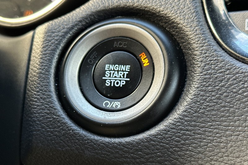 Dodge Durango Vehicle Full-screen Gallery Image 35