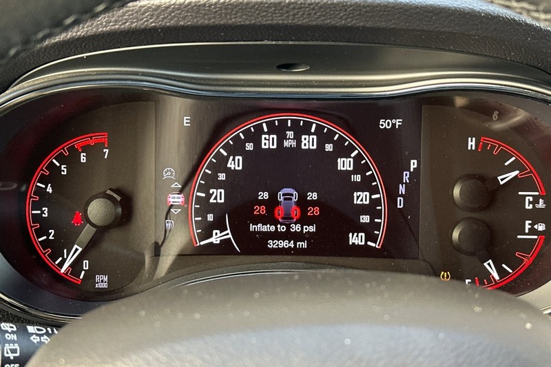 Dodge Durango Vehicle Full-screen Gallery Image 40