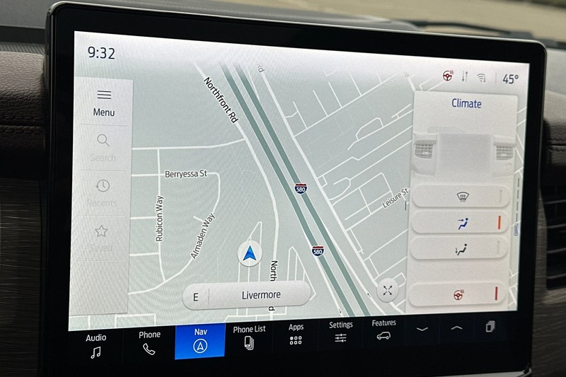 Ford Expedition Max Vehicle Full-screen Gallery Image 46