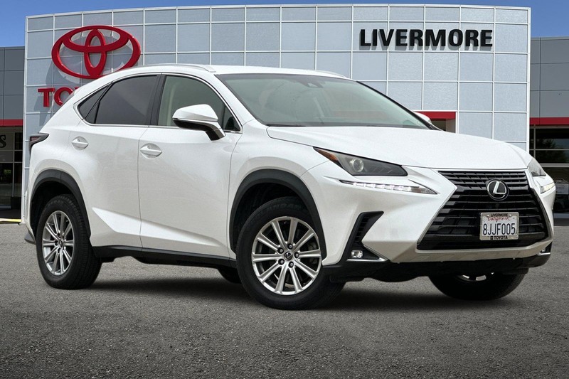 Lexus NX Vehicle Full-screen Gallery Image 02