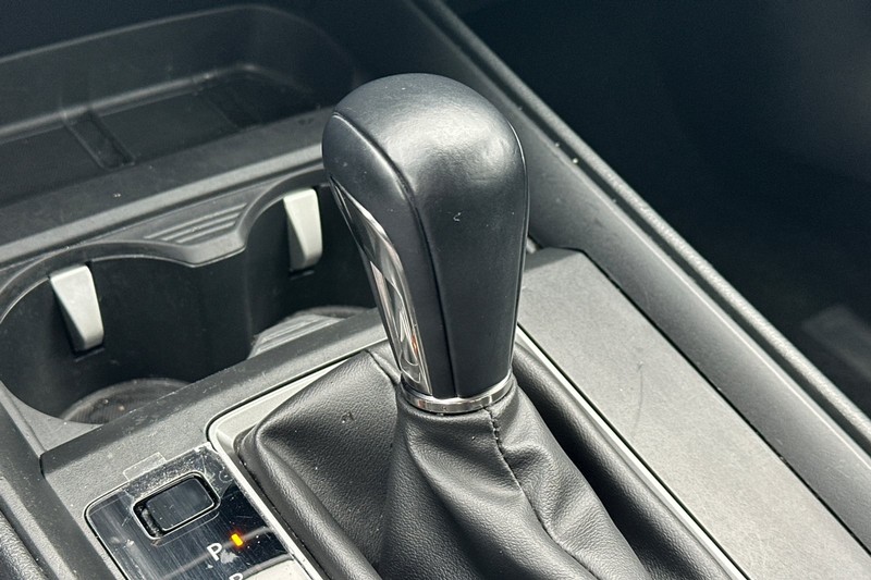 Mazda CX-50 Vehicle Full-screen Gallery Image 34