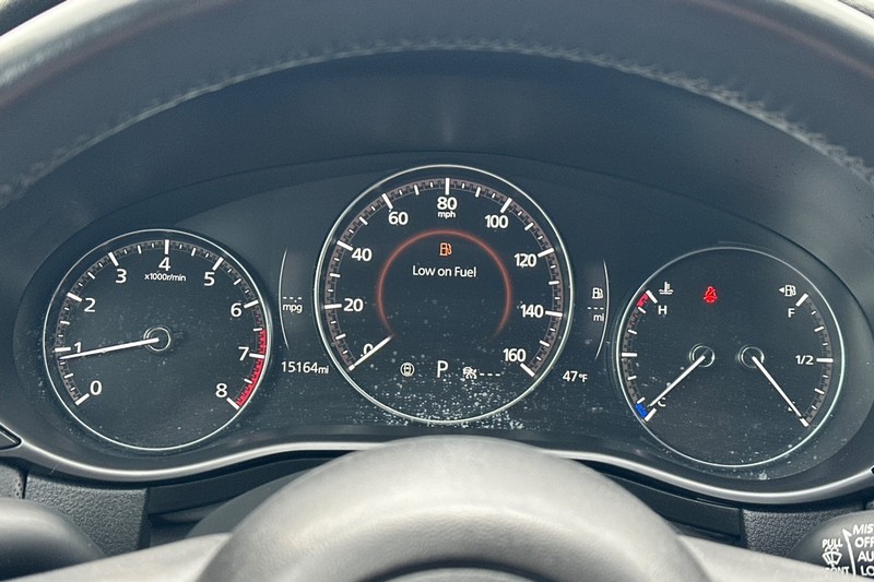 Mazda CX-50 Vehicle Full-screen Gallery Image 41