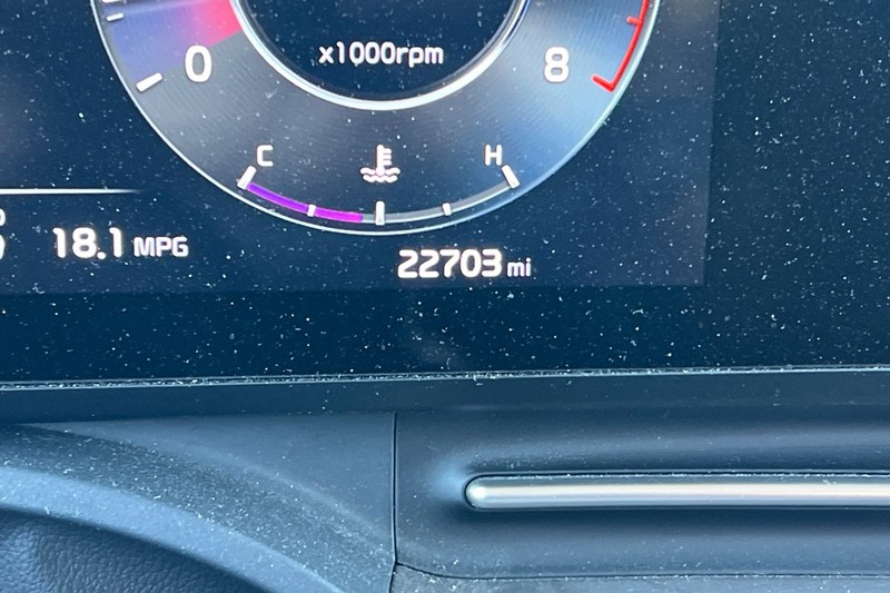 Kia Carnival Vehicle Full-screen Gallery Image 40