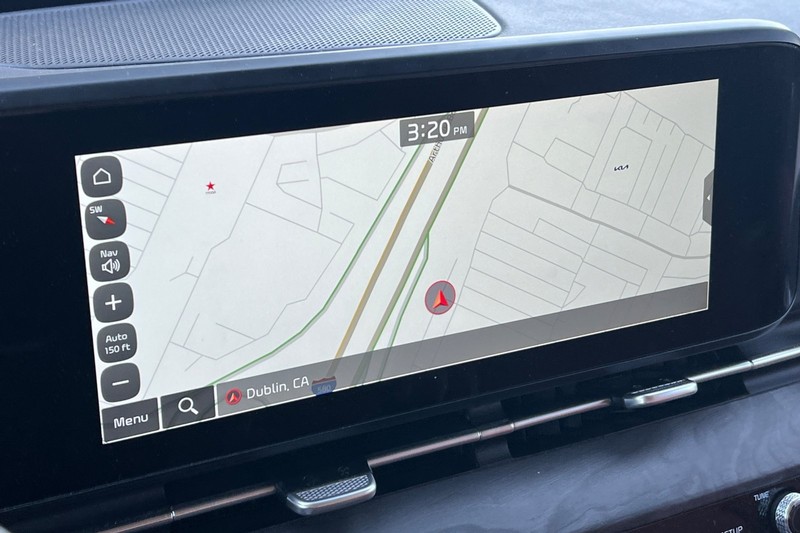 Kia Carnival Vehicle Full-screen Gallery Image 43