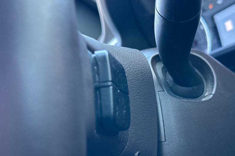 GMC Acadia Vehicle Full-screen Gallery Image 41