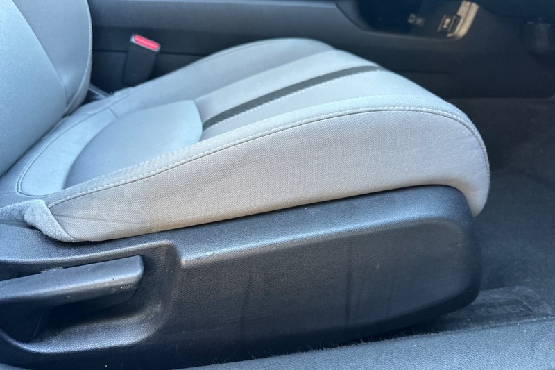 Honda Civic Sedan Vehicle Full-screen Gallery Image 22