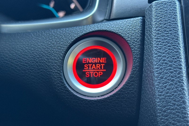 Honda Civic Sedan Vehicle Full-screen Gallery Image 33