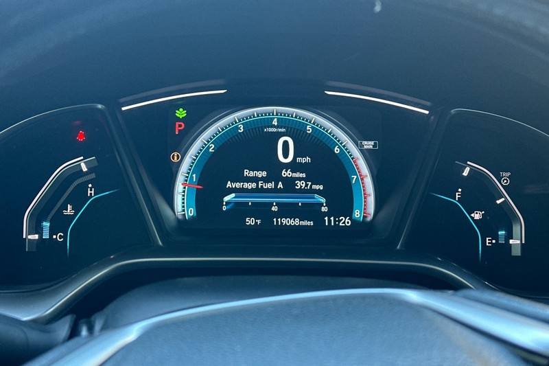 Honda Civic Sedan Vehicle Full-screen Gallery Image 39