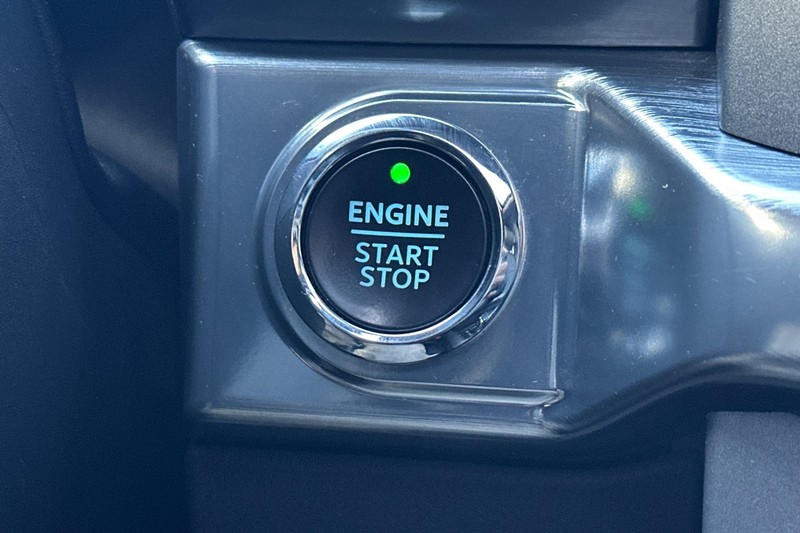 Ford F-150 Vehicle Full-screen Gallery Image 34