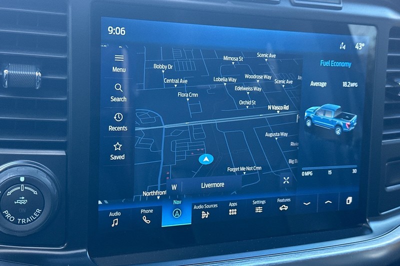 Ford F-150 Vehicle Full-screen Gallery Image 44