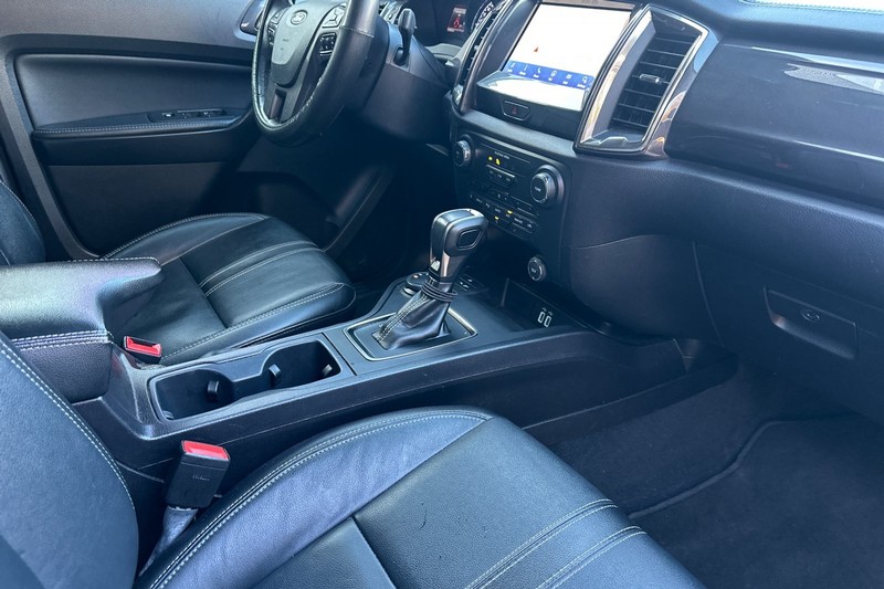 Ford Ranger Vehicle Full-screen Gallery Image 18