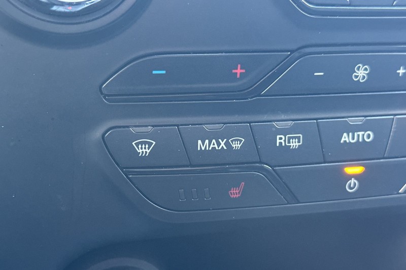 Ford Ranger Vehicle Full-screen Gallery Image 28