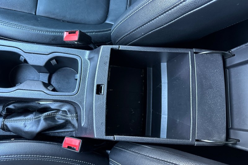 Ford Ranger Vehicle Full-screen Gallery Image 32