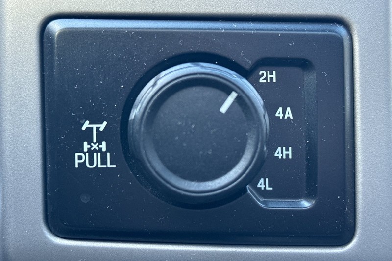 Ford F-150 Vehicle Full-screen Gallery Image 31