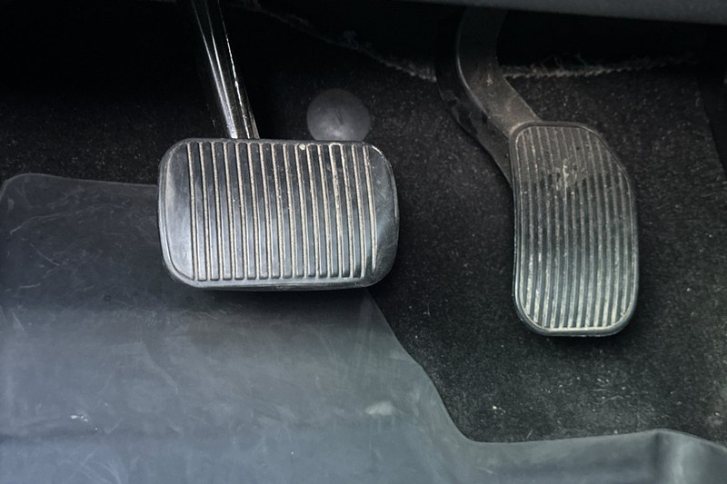 Ford F-150 Vehicle Full-screen Gallery Image 44