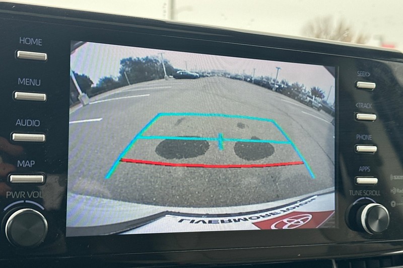 Toyota Sienna Vehicle Full-screen Gallery Image 27