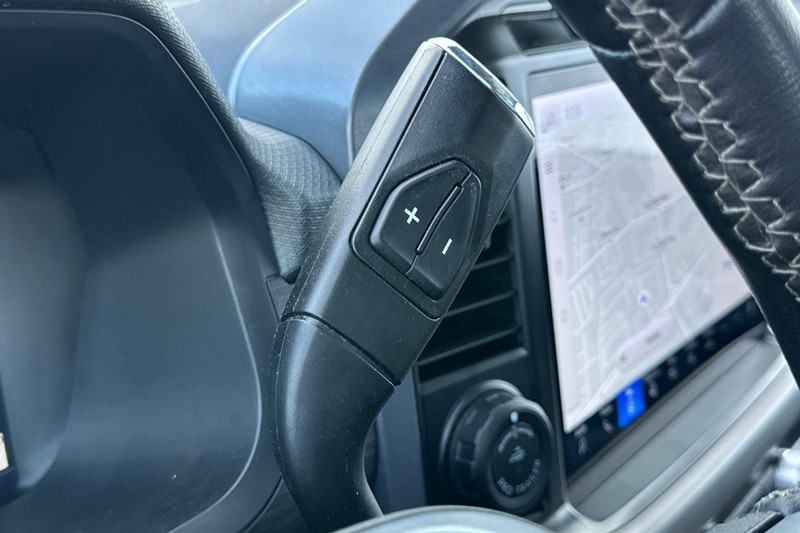 Ford F-150 Vehicle Full-screen Gallery Image 33