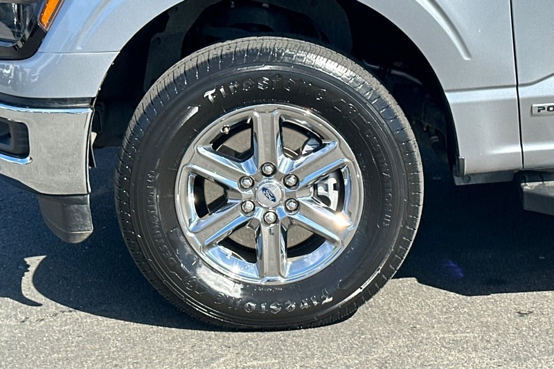 Ford F-150 Vehicle Full-screen Gallery Image 44