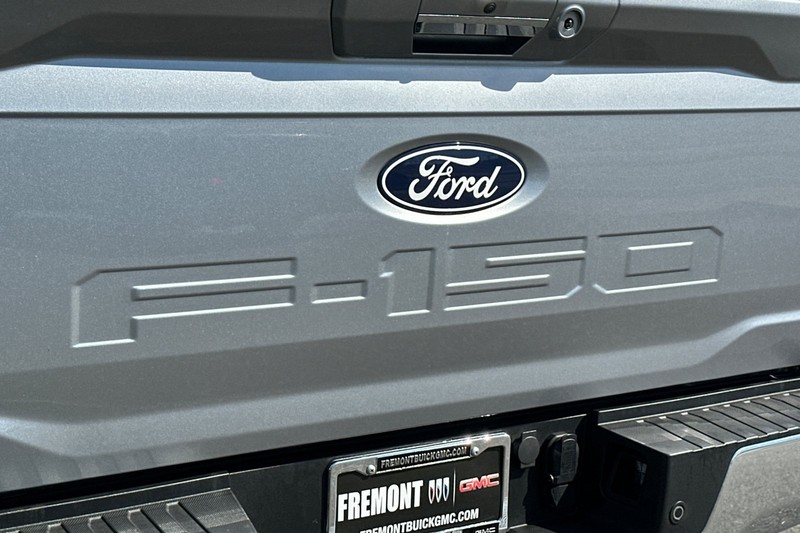 Ford F-150 Vehicle Full-screen Gallery Image 50