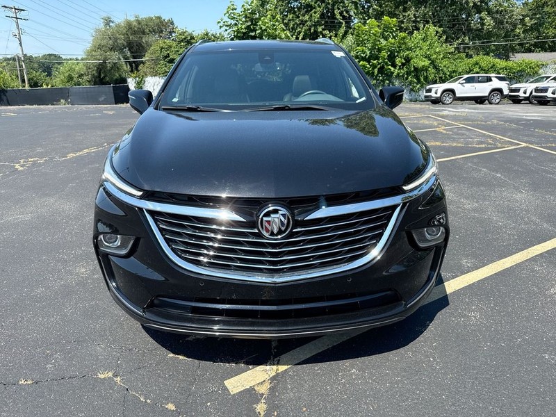 Buick Enclave Vehicle Full-screen Gallery Image 25