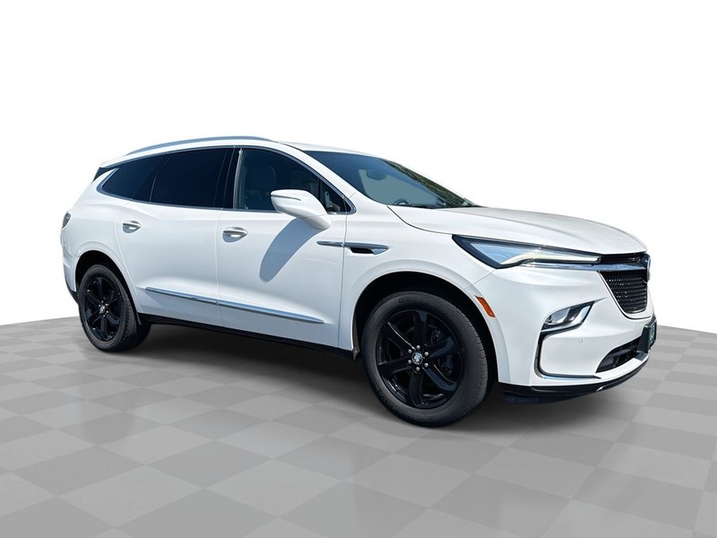 Buick Enclave Vehicle Full-screen Gallery Image 01