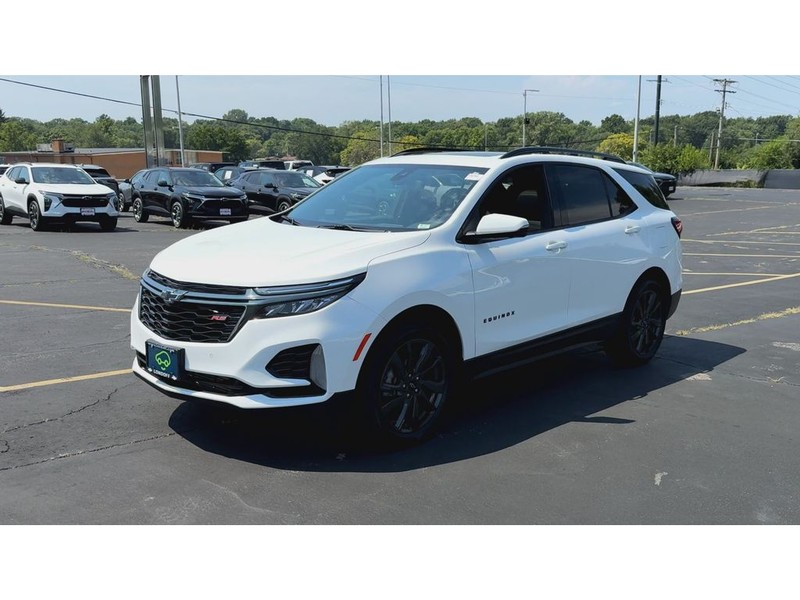 Chevrolet Equinox Vehicle Full-screen Gallery Image 04