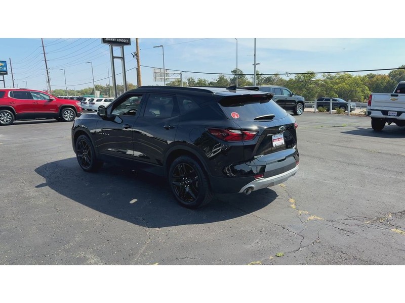 Chevrolet Blazer Vehicle Full-screen Gallery Image 06