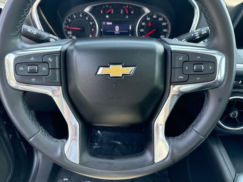 Chevrolet Blazer Vehicle Full-screen Gallery Image 14