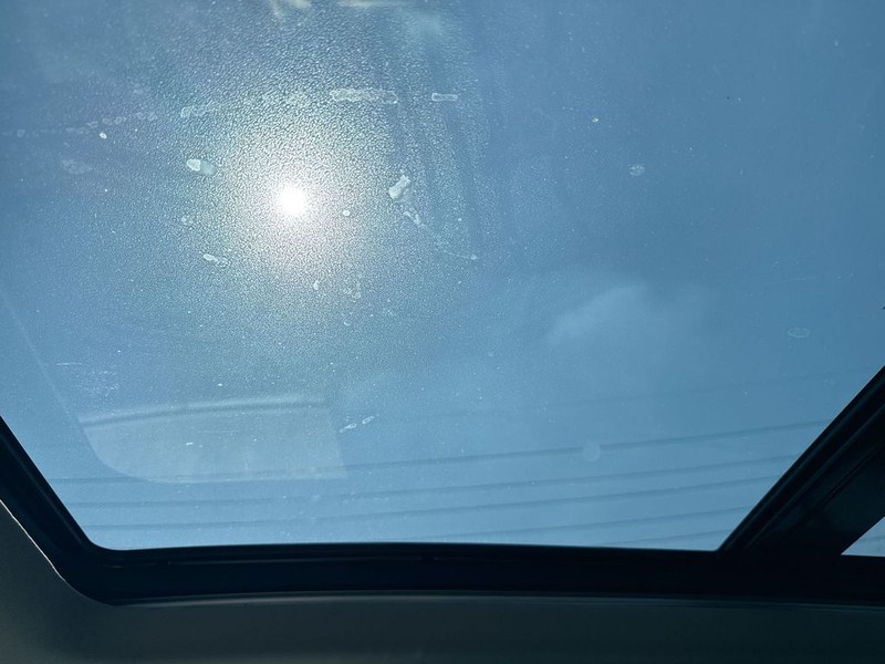 Chevrolet Equinox Vehicle Full-screen Gallery Image 21