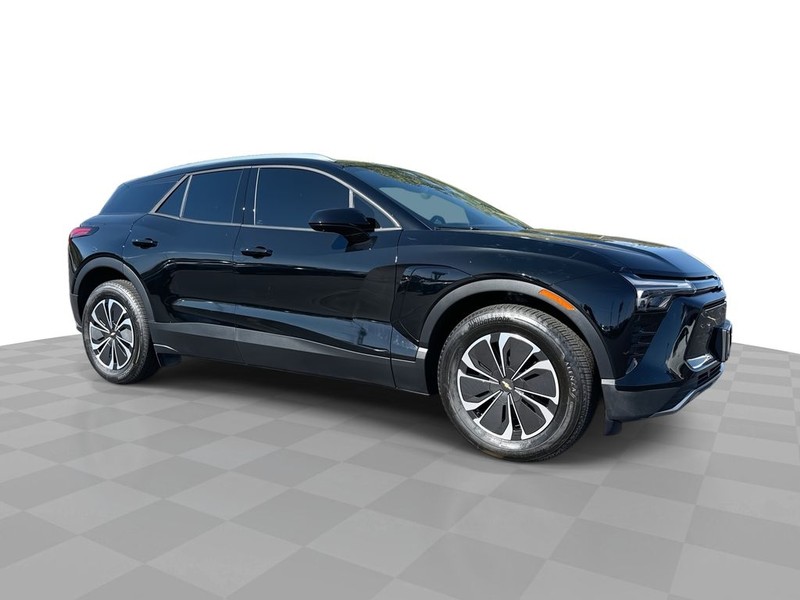 Chevrolet Blazer EV Vehicle Full-screen Gallery Image 01