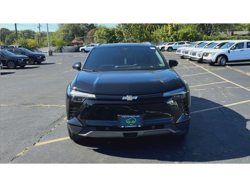 Chevrolet Blazer EV Vehicle Full-screen Gallery Image 03