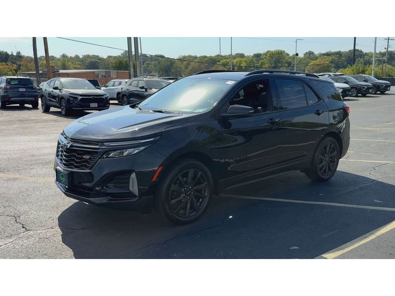 Chevrolet Equinox Vehicle Full-screen Gallery Image 04