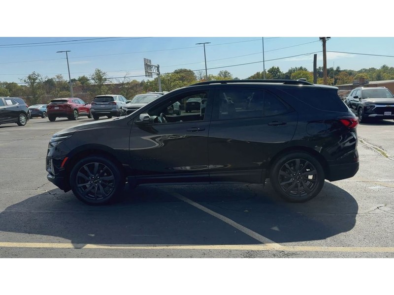 Chevrolet Equinox Vehicle Full-screen Gallery Image 05