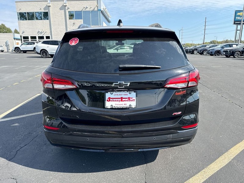 Chevrolet Equinox Vehicle Full-screen Gallery Image 23