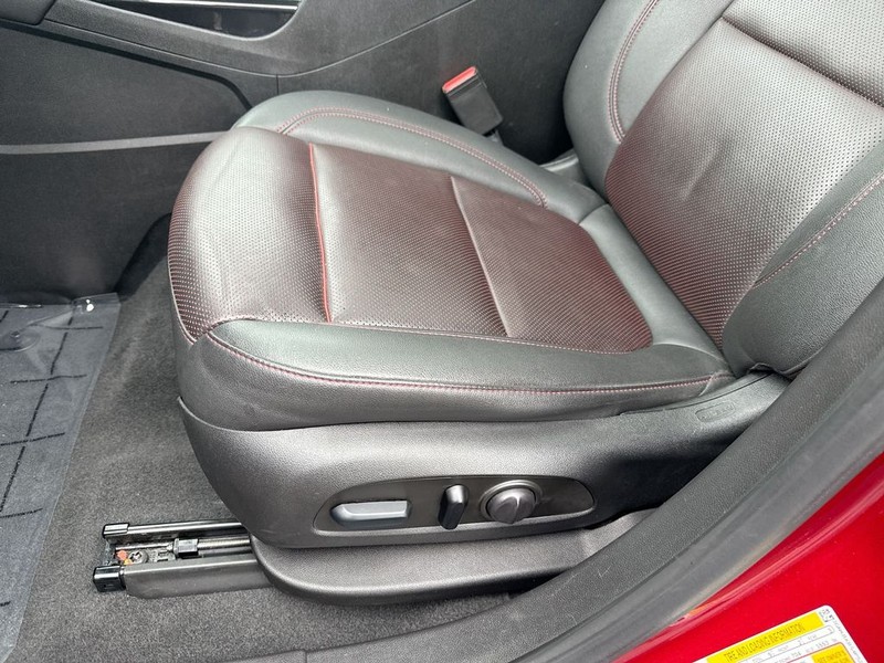 Chevrolet Blazer Vehicle Full-screen Gallery Image 11