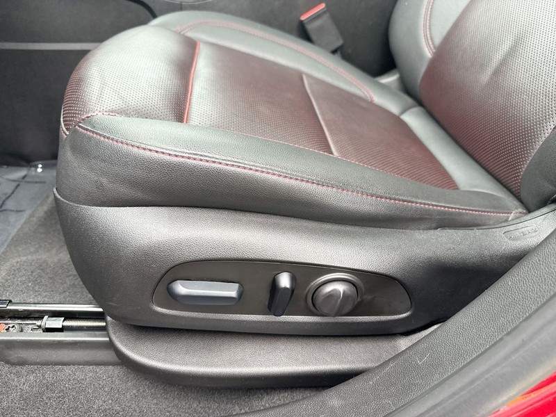 Chevrolet Blazer Vehicle Full-screen Gallery Image 12