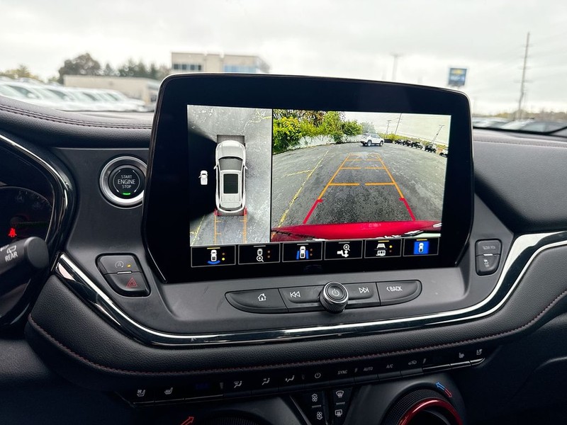 Chevrolet Blazer Vehicle Full-screen Gallery Image 17