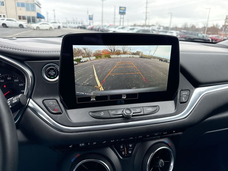 Chevrolet Blazer Vehicle Full-screen Gallery Image 17