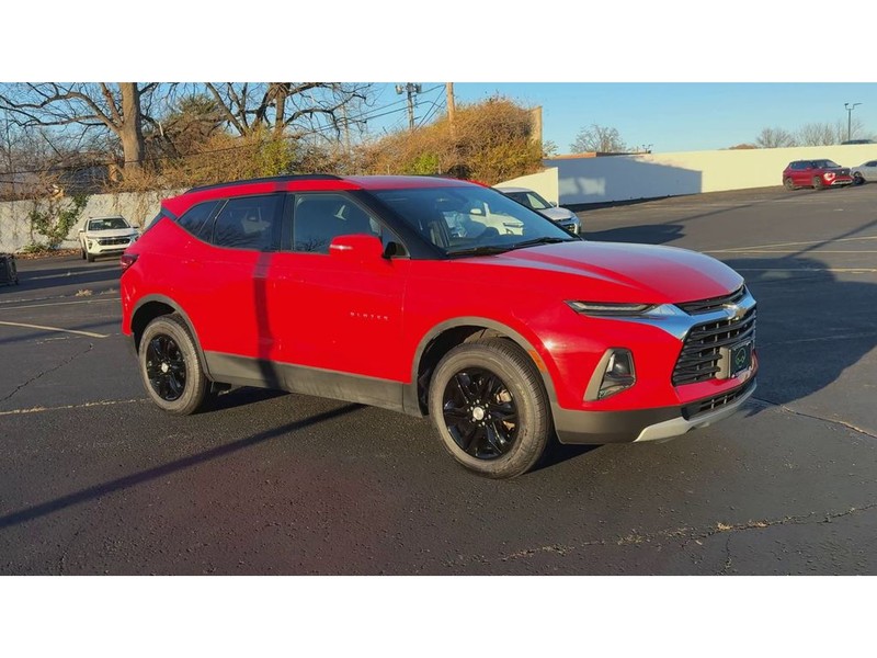 Chevrolet Blazer Vehicle Full-screen Gallery Image 02