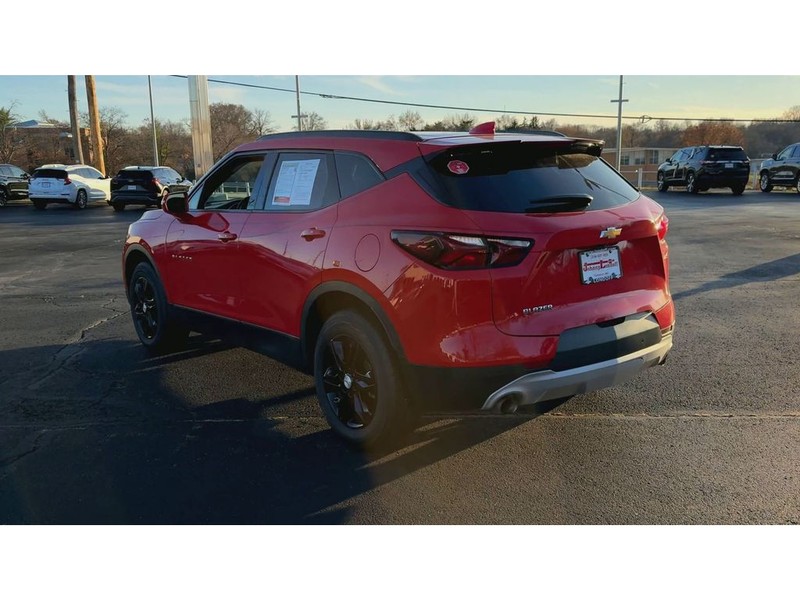 Chevrolet Blazer Vehicle Full-screen Gallery Image 06