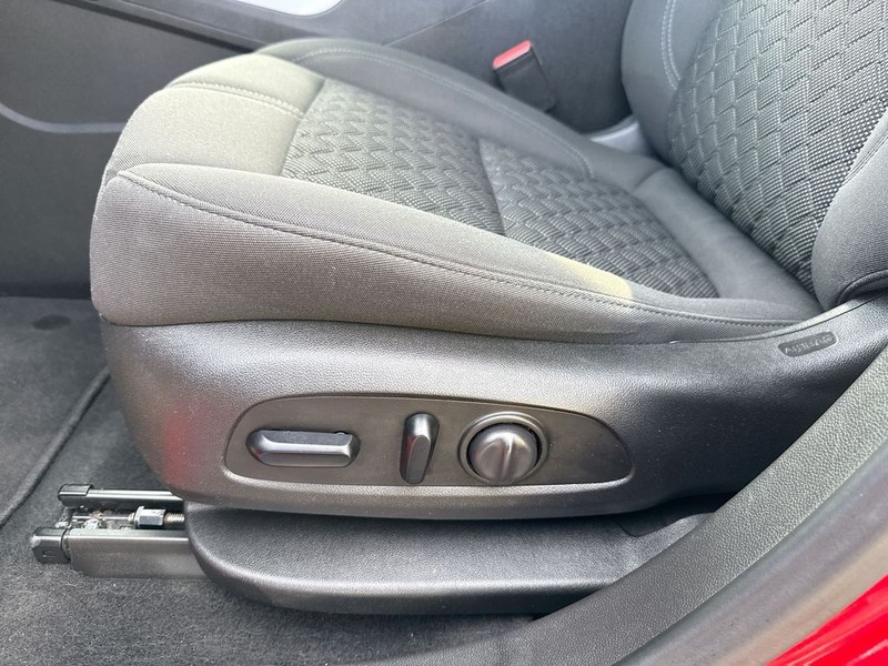 Chevrolet Blazer Vehicle Full-screen Gallery Image 12